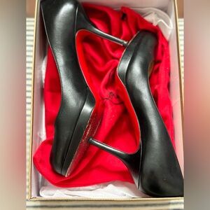 Christian Louboutin black pumps size 39